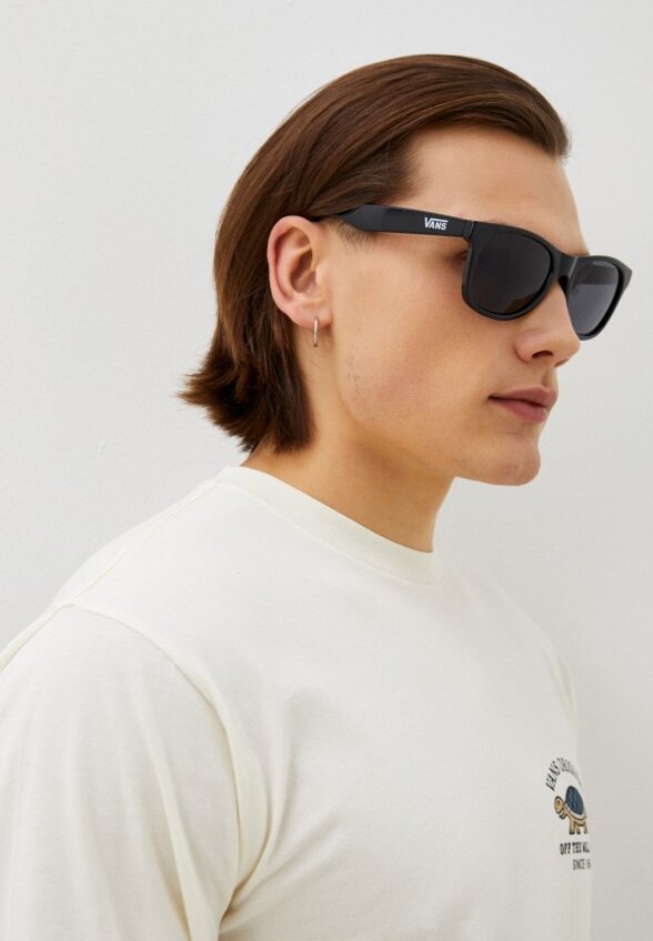 Очки солнцезащитные Vans