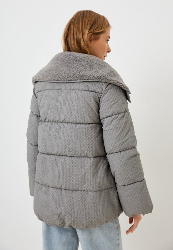 Пуховик Снежная Королева