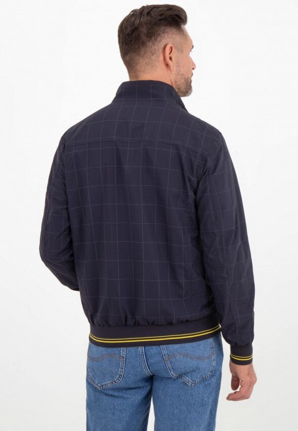 Ветровка Gino Pellini