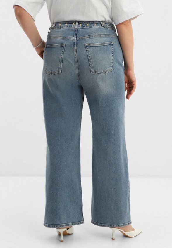 Джинсы Nominee