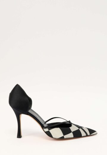 Manolo Blahnik D'Orsay