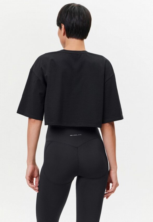 Футболка Neverlate