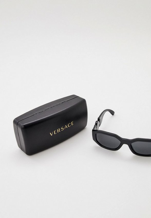 Очки солнцезащитные Versace