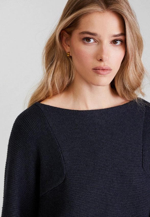 Джемпер To Be Blossom