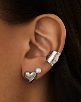 Серебряные серьги в форме фактурного сердца MIE женщинам