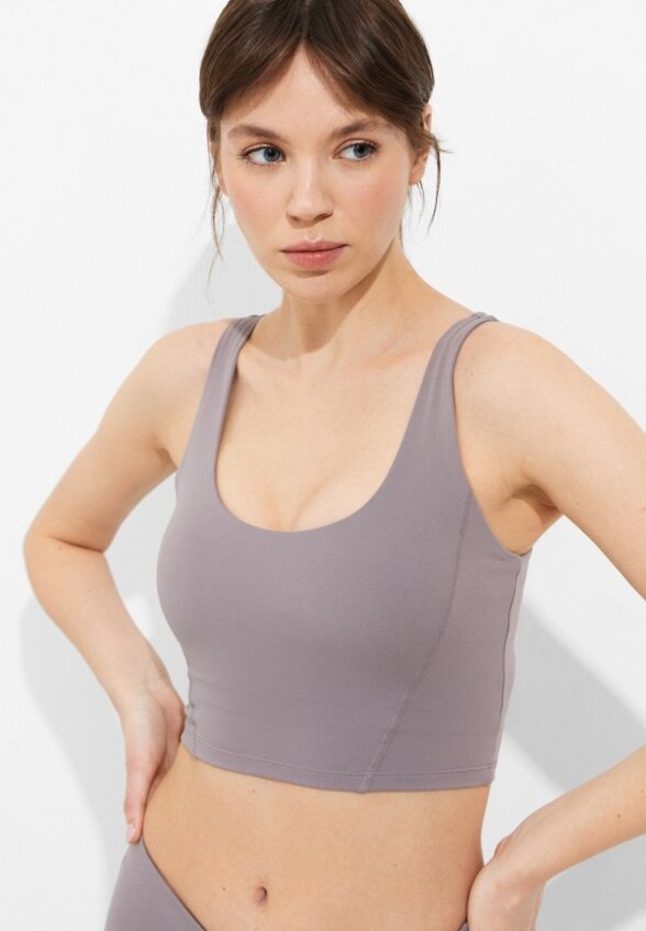 Топ спортивный Nativos