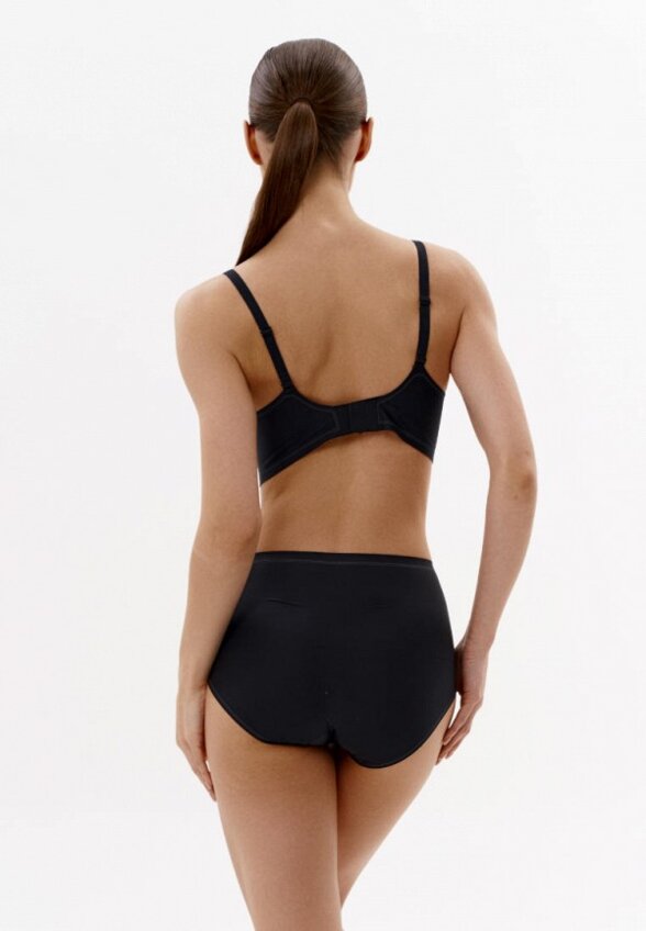 Бюстгальтер и трусы Ennstore