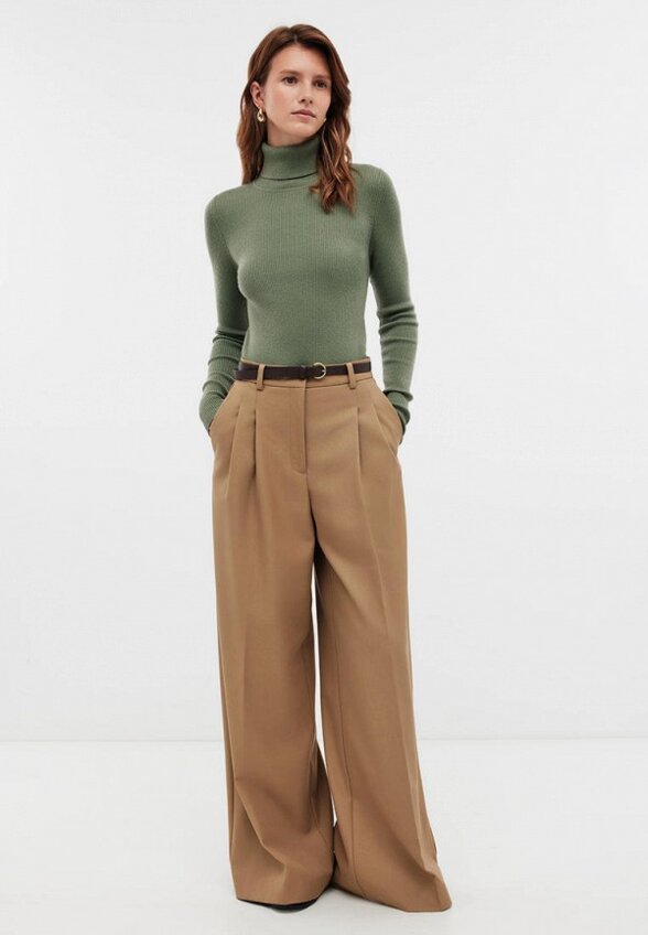 Водолазка Baon