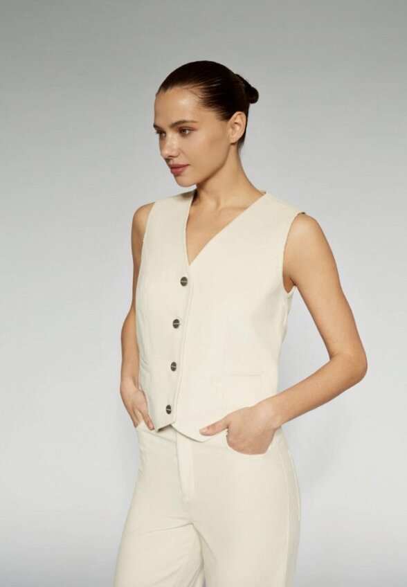 Жилет Anna Pekun