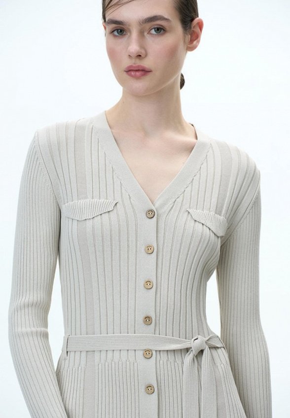 Платье Brusnika