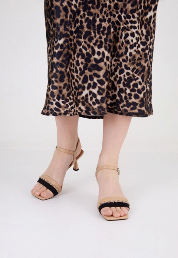 Босоножки Berkonty