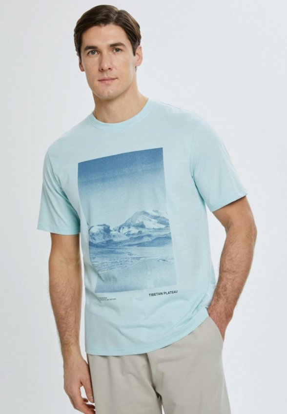 Футболка Finn Flare