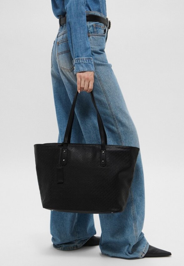 Сумка и брелок John Richmond