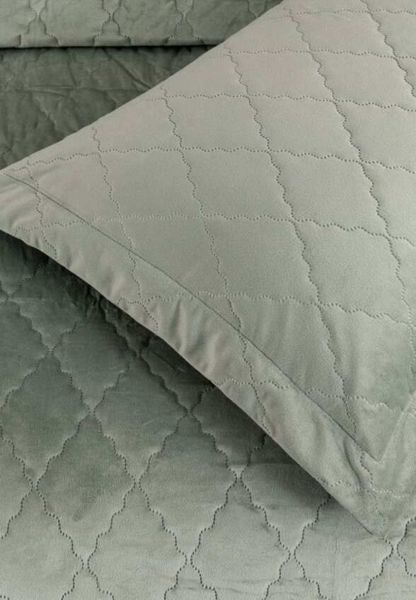 Комплект с покрывалом Sofi De Marko