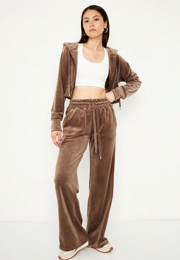 Костюм спортивный Jam8