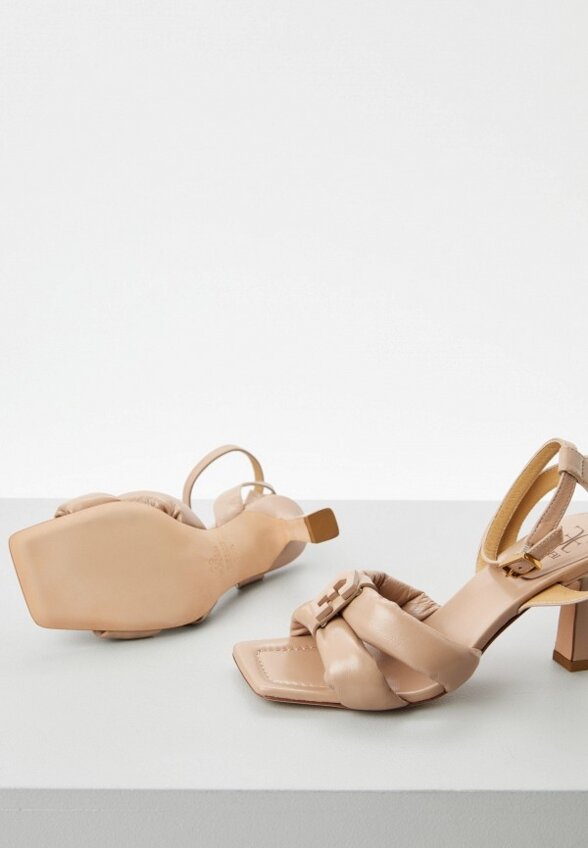 Босоножки Fabi