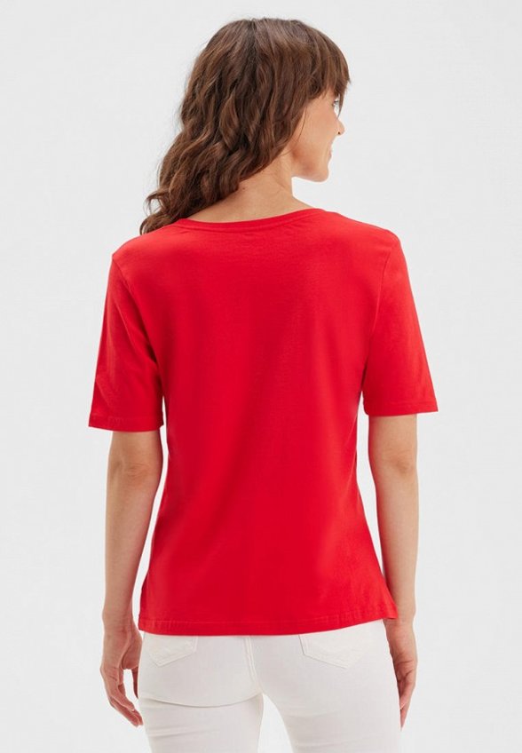 Футболка Barmariska