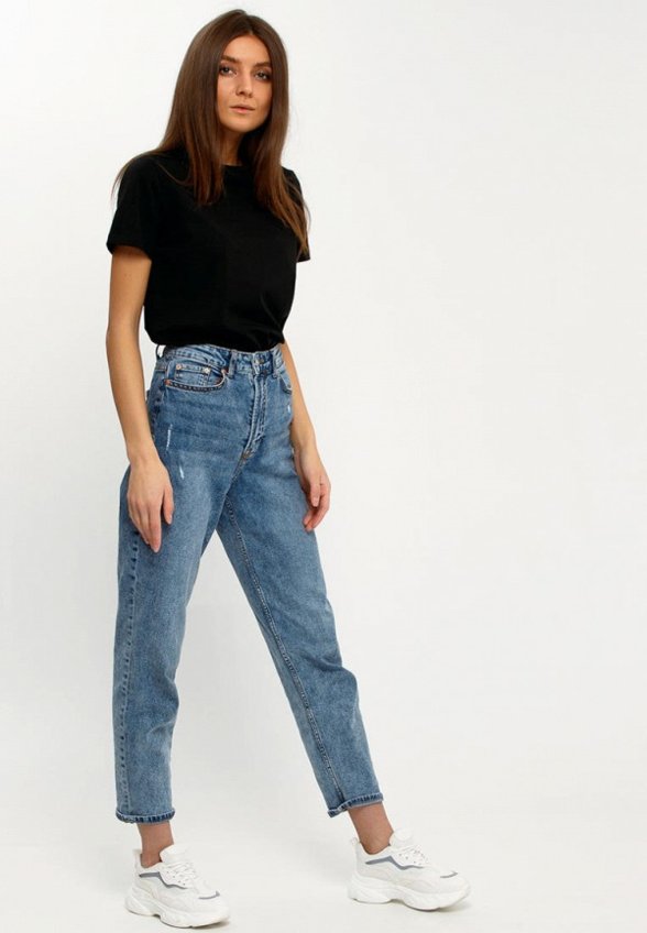 Футболка Апрель