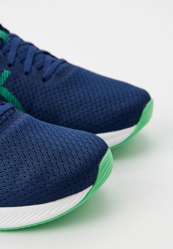 Кроссовки ASICS