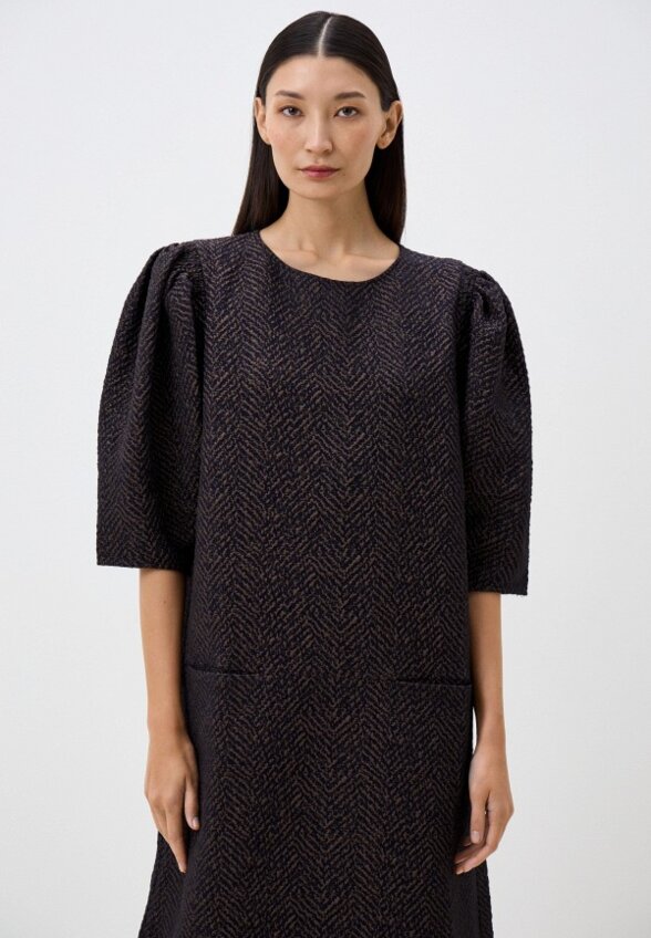 Платье MadaM T