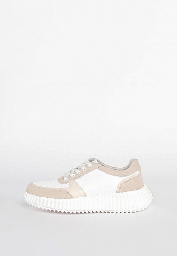 Кроссовки Gut