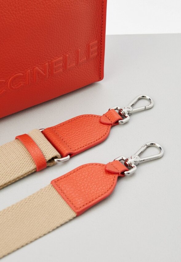 Сумка Coccinelle