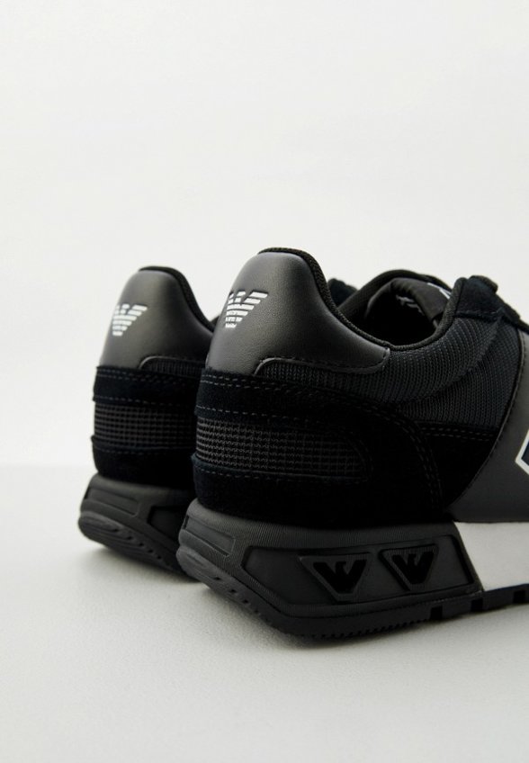 Кроссовки EA7