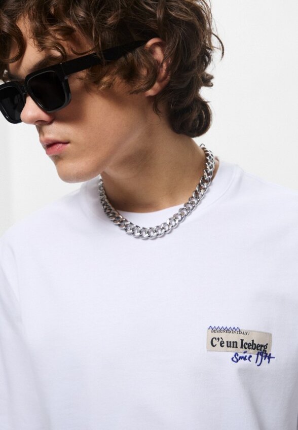Футболка Iceberg