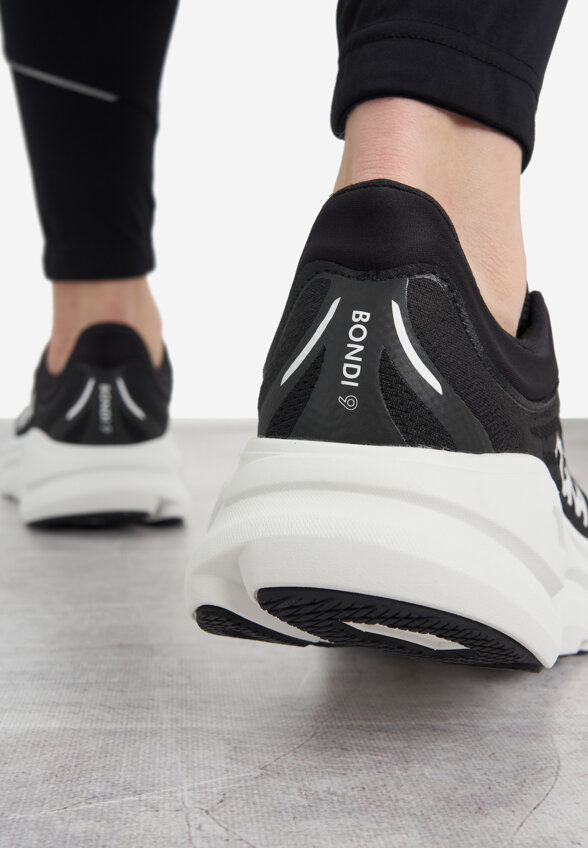 Кроссовки мужские Hoka One One Bondi 9, Черный