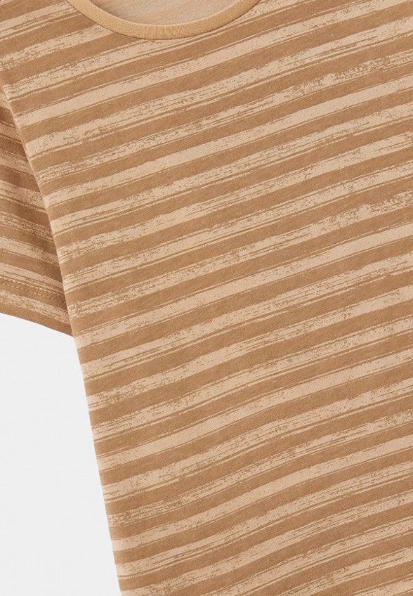 Футболка Mark Formelle