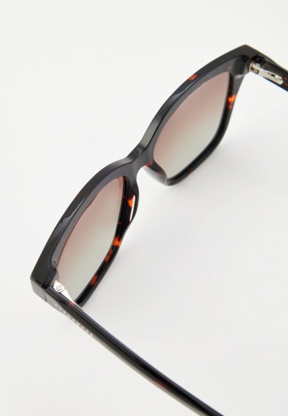 Очки солнцезащитные Eleganzza