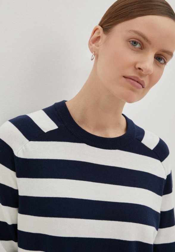 Джемпер Finn Flare