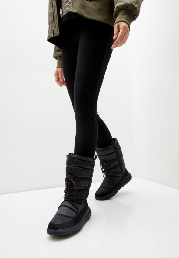 Дутики Helly Hansen