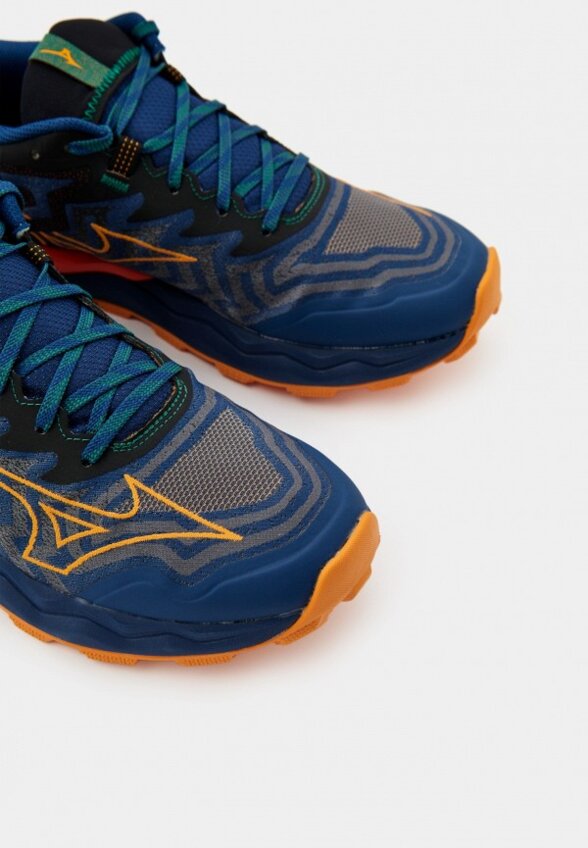 Кроссовки Mizuno