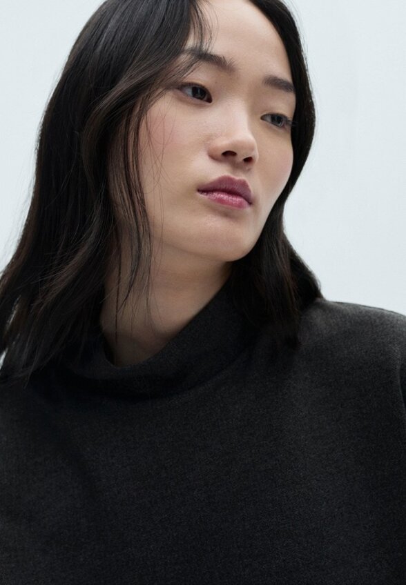 Водолазка Mango