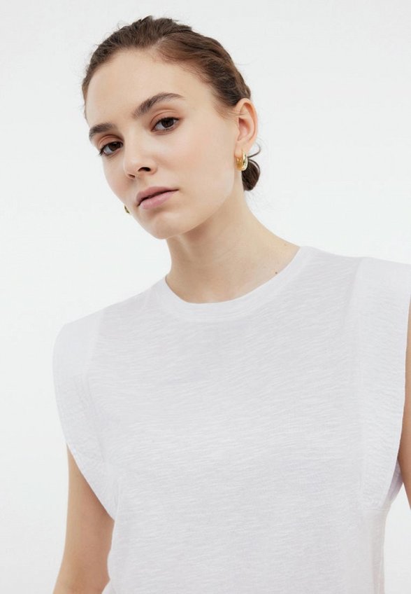 Футболка Baon