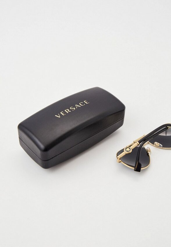 Очки солнцезащитные Versace