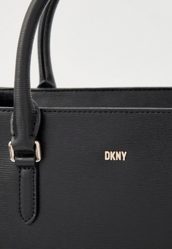 Сумка и брелок DKNY