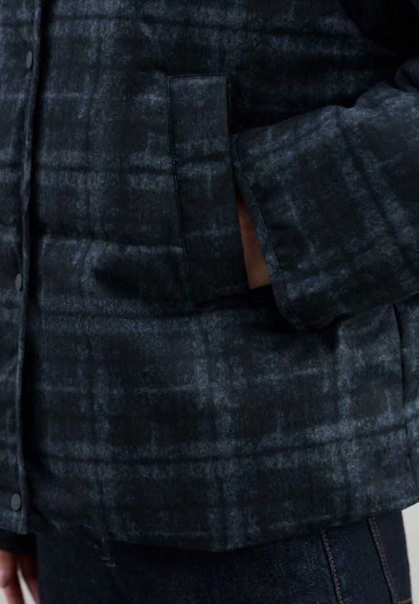 Пуховик Zarina