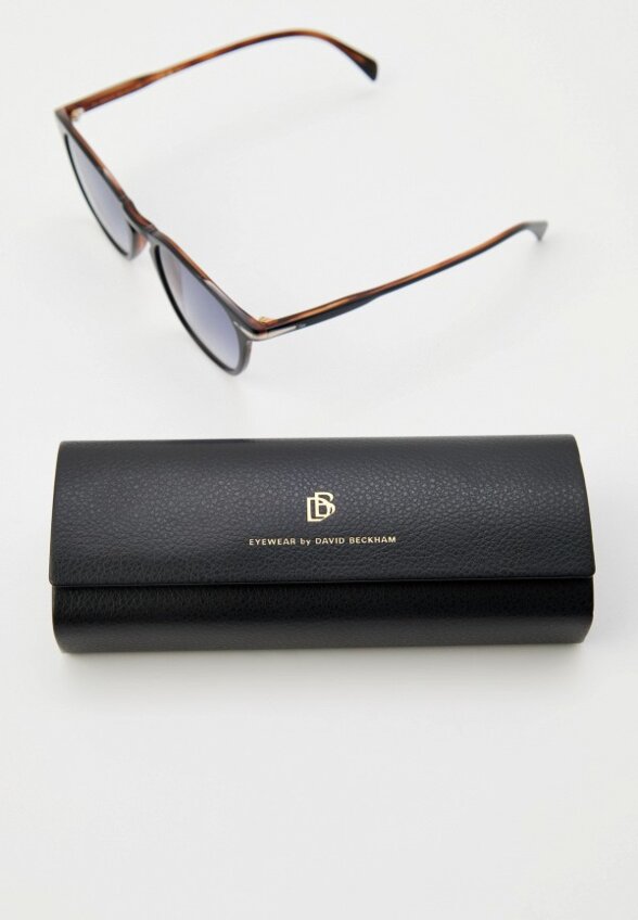 Очки солнцезащитные David Beckham