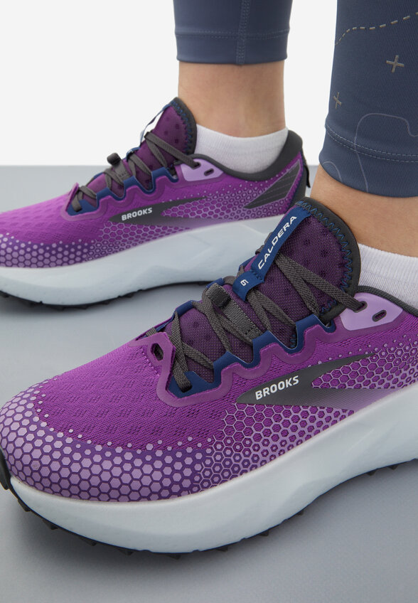 Кроссовки женские Brooks Caldera 6, Фиолетовый