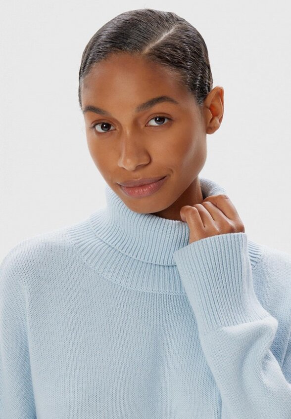 Свитер Evdokia