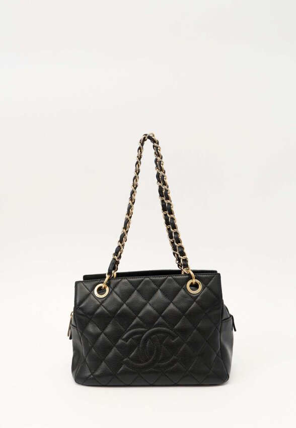 Chanel CC