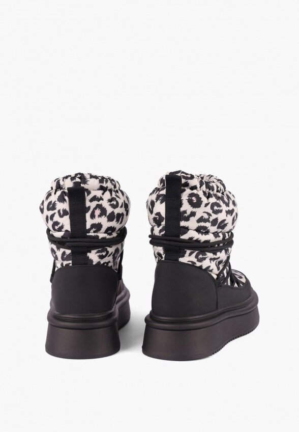 Дутики Instreet