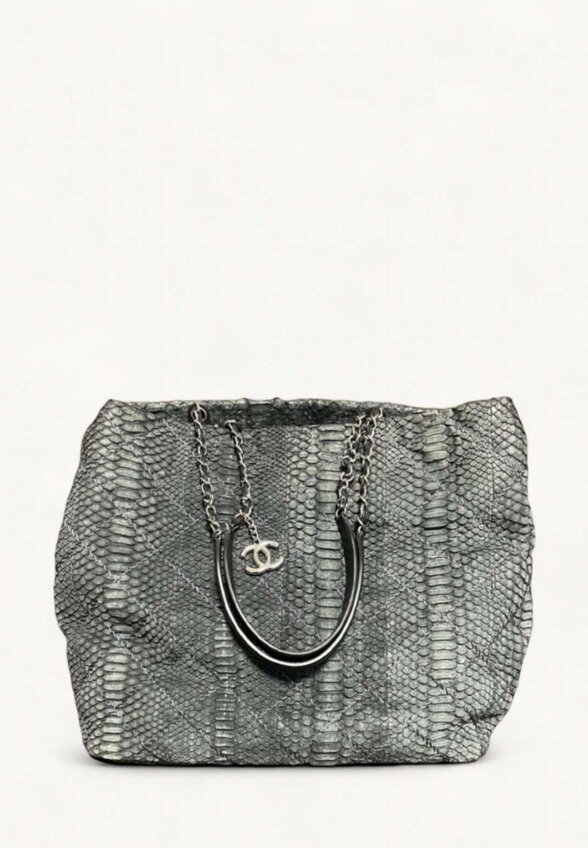 Chanel Leather Bag