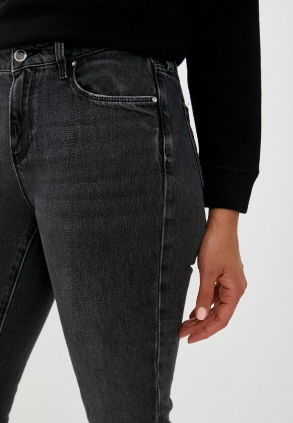 Джинсы Colin's