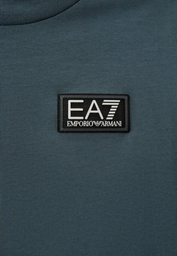 Футболка EA7