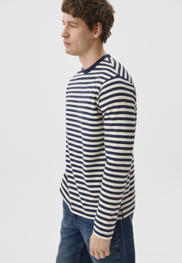 Лонгслив VICTOR REGULAR FIT