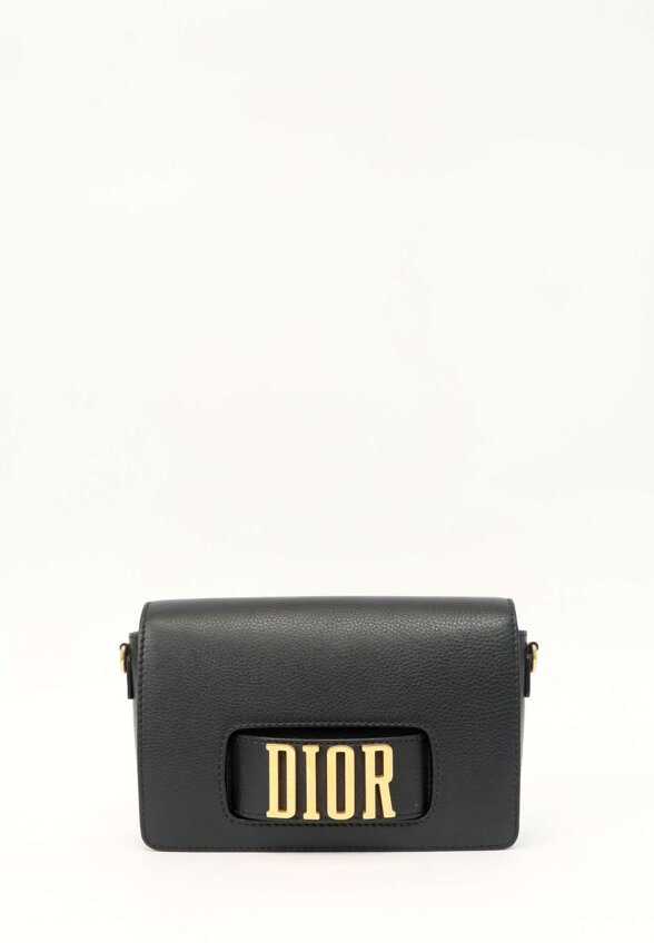 Dior Revolution