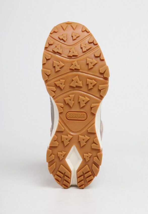 Кроссовки Baasploa